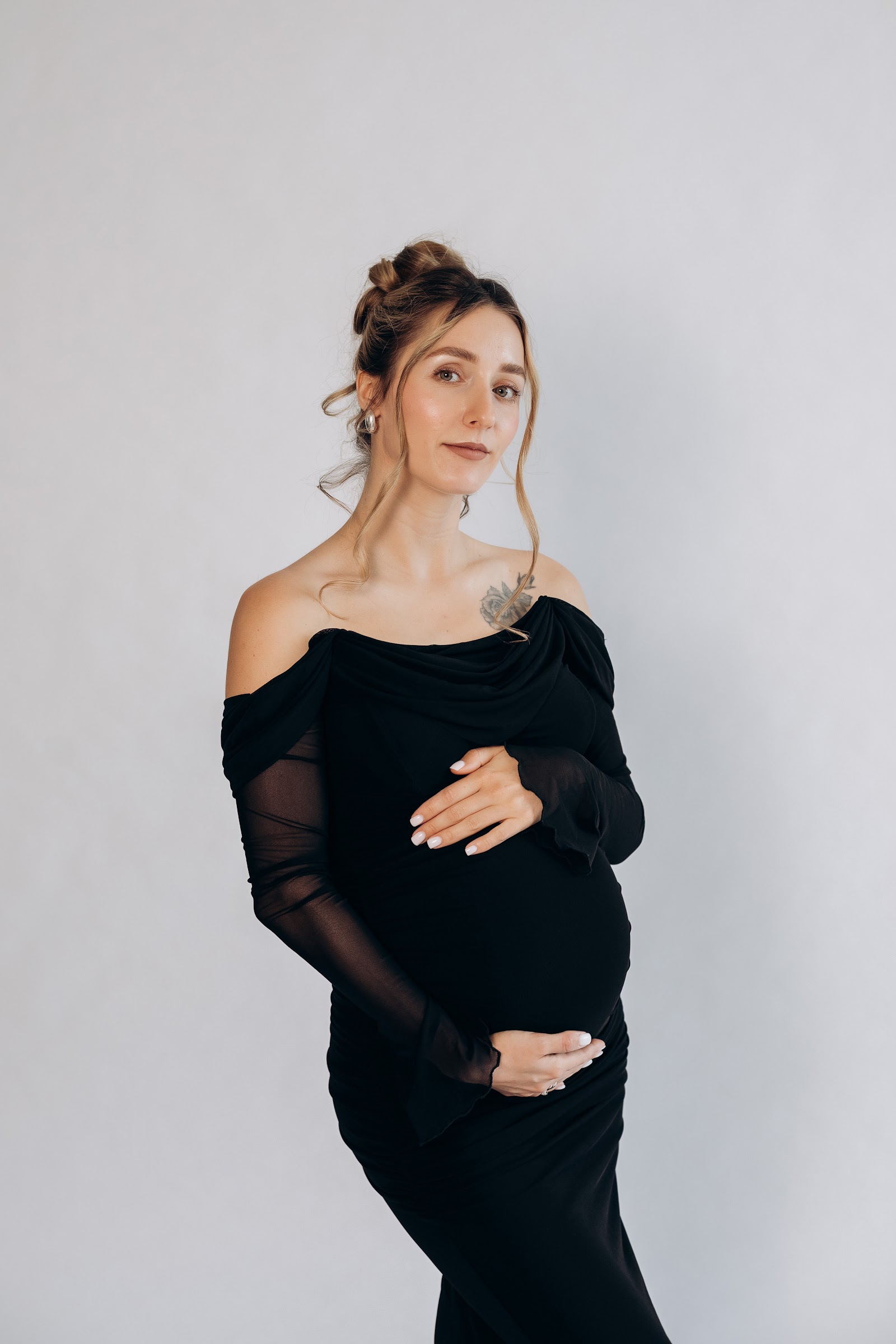 Maternity — photo 1